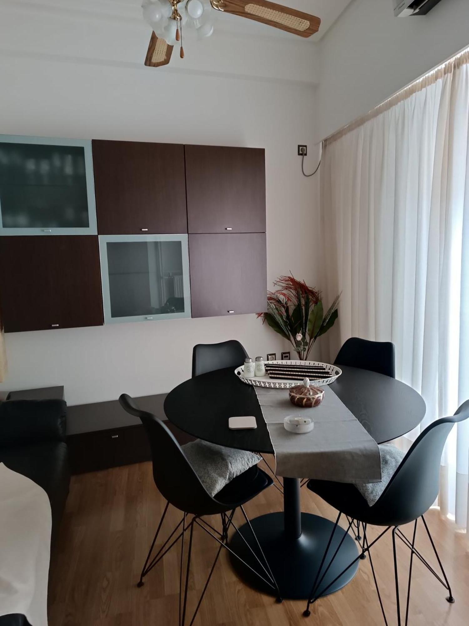 Cosy Apartment On Dragon Street Athens Exterior photo